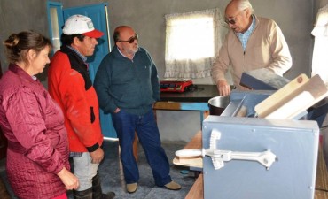 SE ENTREGARON TRES NUEVOS MICROEMPRENDIMIENTOS