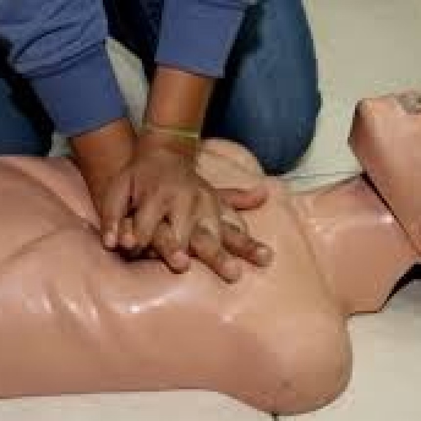 ULTIMO CURSO DE RCP EN BOMBEROS VOLUNTARIOS