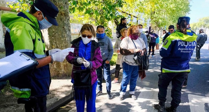 GARANTIZAN LA COBERTURA POLICIAL EN LOS CONTROLES MUNICIPALES