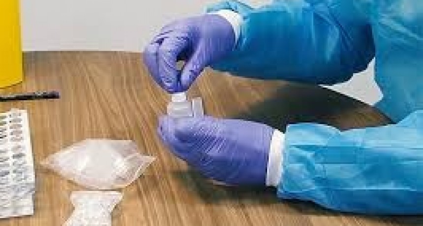 LOS RESULTADOS DE LAS DOS MUESTRAS ESTARAN EN 72 HORAS