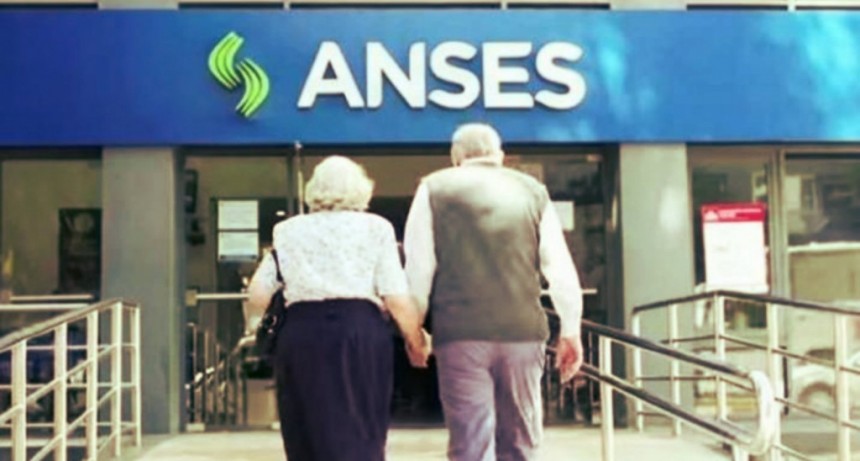 ESTE MIÉRCOLES COBRAN JUBILADOS Y PENSIONADOS CON DNI TERMINADOS EN 6 Y 7 CUYOS HABERES SUPEREN LOS $17.859