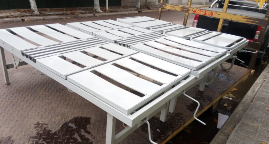 OBRAS PÚBLICAS ENTREGÓ NUEVAS CAMAS REACONDICIONADAS AL HOSPITAL MUNICIPAL