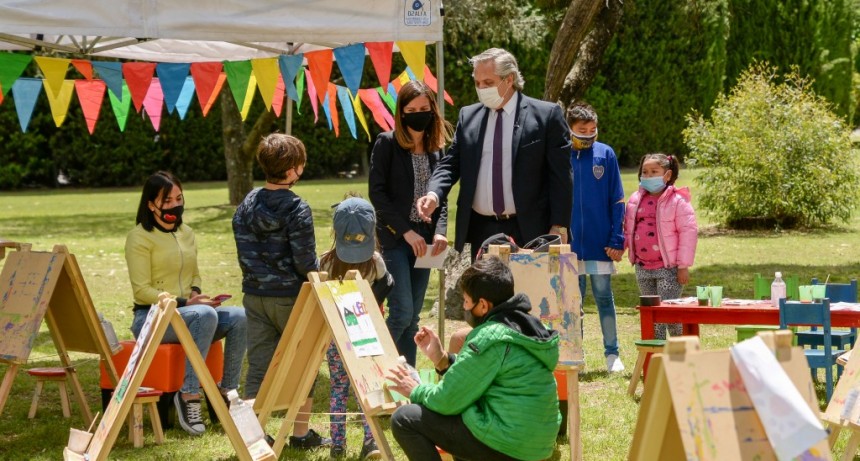 REFUERZO DE LA AUH DE 15.000 PESOS PARA CASI 1.000.000 DE FAMILIAS EN EL AMBA