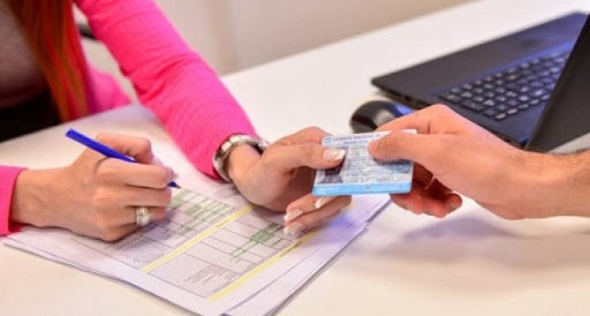 LICENCIAS DE CONDUCIR: PRÓRROGA PARA VENCIMIENTOS ENTRE EL 15 DE FEBRERO Y 31 DE DICIEMBRE DE 2020 Y 1 DE ENERO Y 30 DE JUNIO 2021