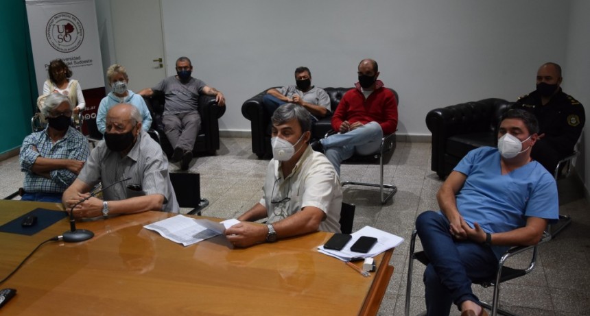 ANÁLISIS DE LA SITUACIÓN EPIDEMIOLÓGICA LOCAL JUNTO A AUTORIDADES PROVINCIALES Y DE REGIÓN SANITARIA II