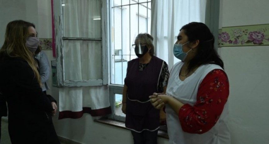 LOS TESTEOS EN ESCUELAS SE REALIZARÁN DE MANERA 
