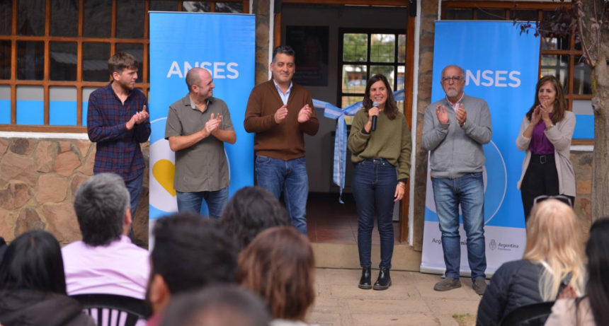 RAVERTA INAUGURÓ DOS NUEVAS OFICINAS DE ANSES EN NEUQUÉN