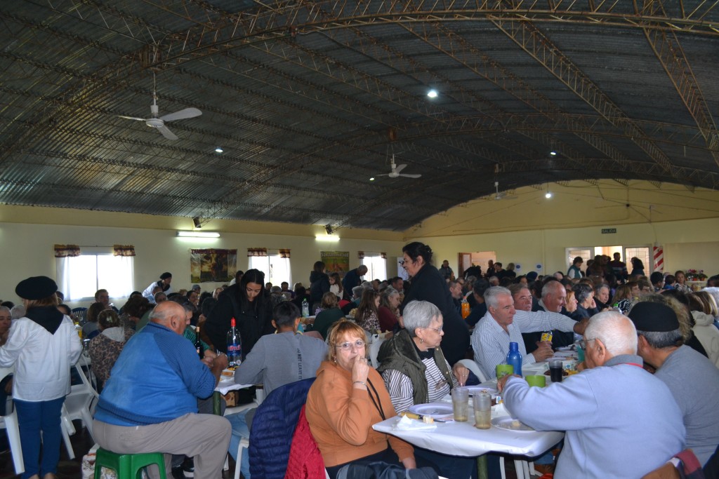 Gran convocatoria en la 2&deg; Fiesta del Dulce de Leche en "Colonia Moreno"
