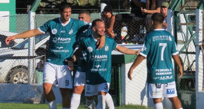 Jorge Newbery sigue firme en la cima del Apertura