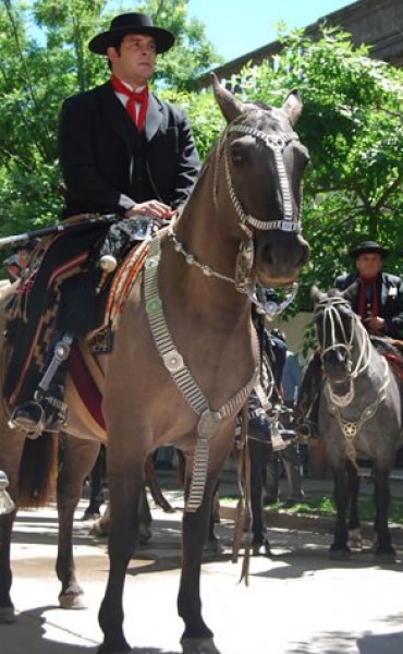 EL DOMINGO SE REALIZARA EL ACTO POR EL 25 DE MAYO