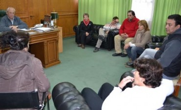 EL MUNICIPIO REALIZARÁ UN IMPORTANTE APORTE ECONOMICO PARA CULMINAR TRABAJOS EN LA ESCUELA 2