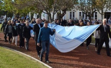 SE CONMEMORÓ EL 204º ANIVERSARIO DE LA PATRIA
