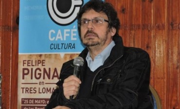 PIGNA EN TRES LOMAS - MAS DE 400 PERSONAS DISFRUTARON DE LA CHARLA DEL HISTORIADOR