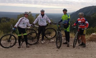 UNA DOCENA DE CICLISTAS TRESLOMENSES PARTICIPARON DEL DESAFIO DEL RIO PINTO