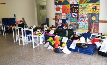 ENTREGARAN MATERIAL DEPORTIVO A INSTITUCIONES DEL DISTRITO