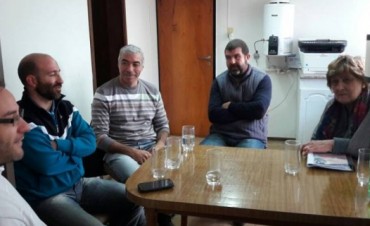 DIRIGENTES DE LA CAMARA Y CONCEJALES ANALIZAN COMPETENCIA DESLEAL CON COMERCIOS HABILITADOS