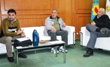 EL INTENDENTE COMPROMETIO APOYO FINANCIERO E INSTITUCIONAL A LA COOPERATIVA PARA EL SERVICIO DE SEPELIOS