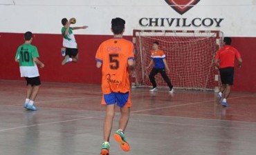 SILVIA CORNA: 'LOS CHICOS ESTAN MUY ANSIOSOS'