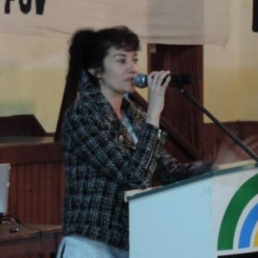 CONSEJEROS ESCOLARES CULPAN A FUNCIONARIOS PROVINCIALES POR LA INTERRUPCION DEL SERVICIO DE TRANSPORTE DE ALUMNOS