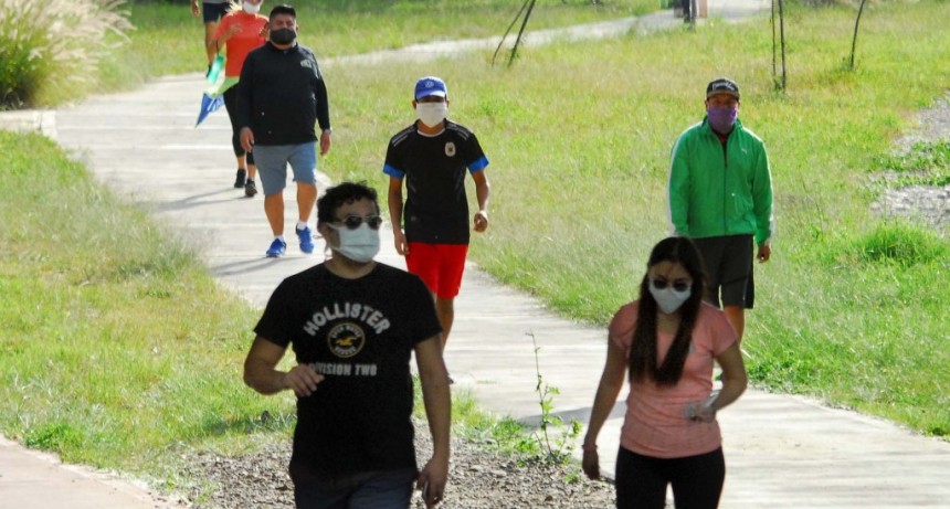 LOS SALLIQUELENSES DISFRUTARON LA SALIDA DE ESPARCIMIENTO