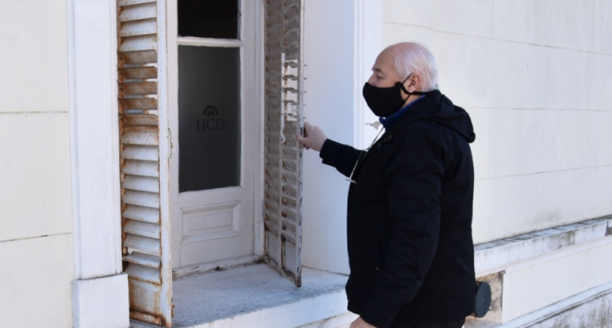 TRABAJOS DE MANTENIMIENTO EN EL HCD