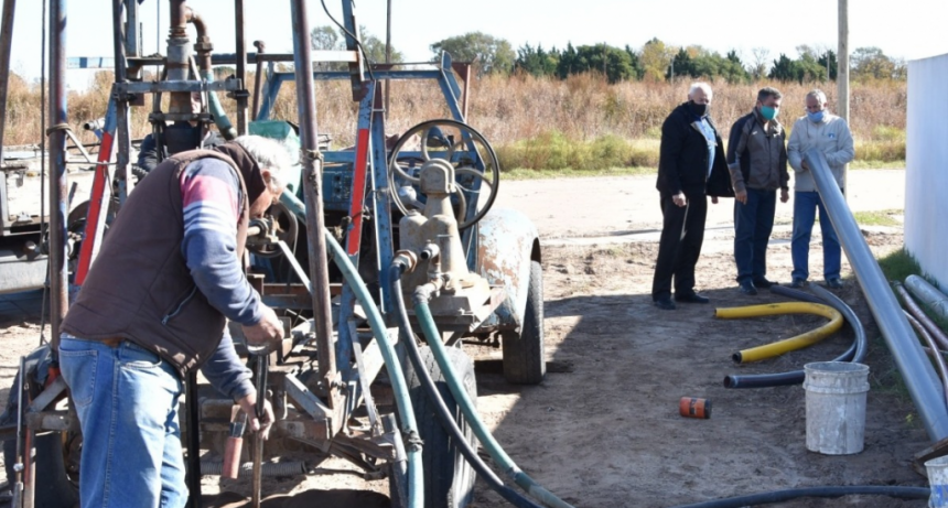 POZO PARA ABASTECIMIENTO DE REGADORES