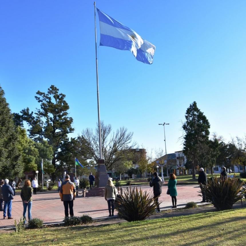 UN 25 DE MAYO DIFERENTE