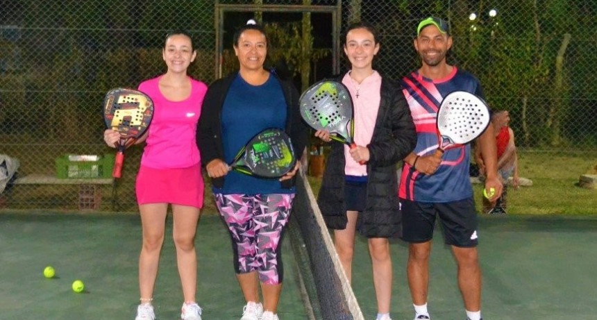 EXITOSO TORNEO DE PADEL EN INGENIERO THOMPSON
