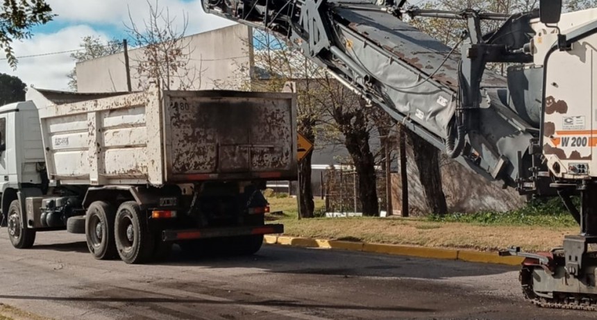 SE REALIZÓ UNA REPARACIÓN INTEGRAL DE LA CARPETA ASFÁLTICA
