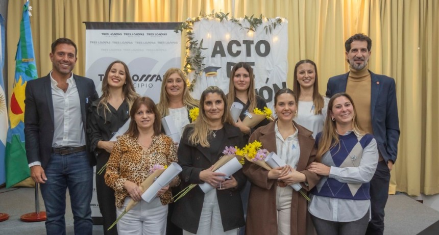 Se realiz&oacute; el acto de colaci&oacute;n de la Diplomatura en Gesti&oacute;n de PyMEs y Empresas Familiares
