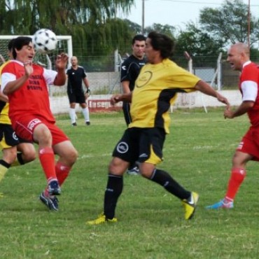 FERRO VOLVIO A PERDER EN EL SENIOR