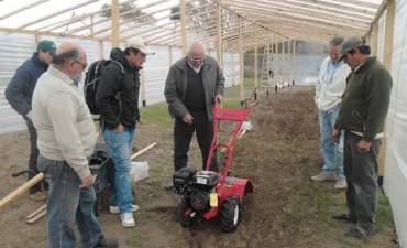 CULMINÓ LA COBERTURA DEL INVERNACULO DEL VIVERO