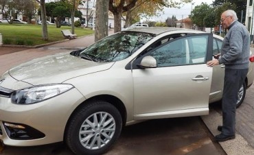 NUEVO VEHÍCULO PARA TRASLADO DEL INTENDENTE