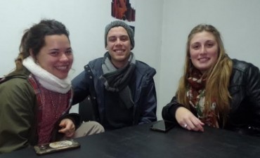 ALUMNOS DE UTN RECIBIERON EL PRIMER PREMIO EN CONCURSO AMBIENTAL 