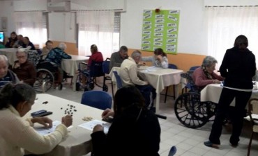 SE FESTEJAN LOS CUMPLEAÑOS DEL MES DE JUNIO EN EL ASILO MUNICIPAL 