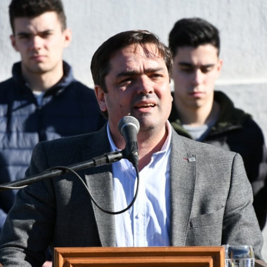 BALBIN EN EL ANIVERSARIO DE SALLIQUELO: EMOCION Y NUEVAS PROPUESTAS