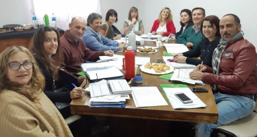 REUNION DE DIRECTORES DE CULTURA EN TRENQUE LAUQUEN