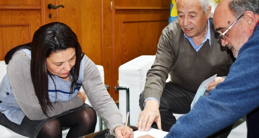 ENTREGARON UN NUEVO MICROEMPRENDIMIENTO