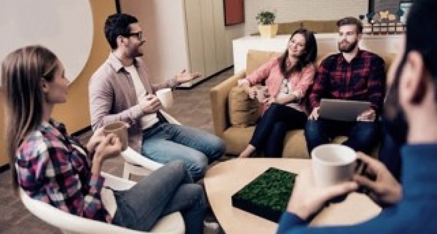 Ya son siete los distritos bonaerenses que autorizaron encuentros en domicilios