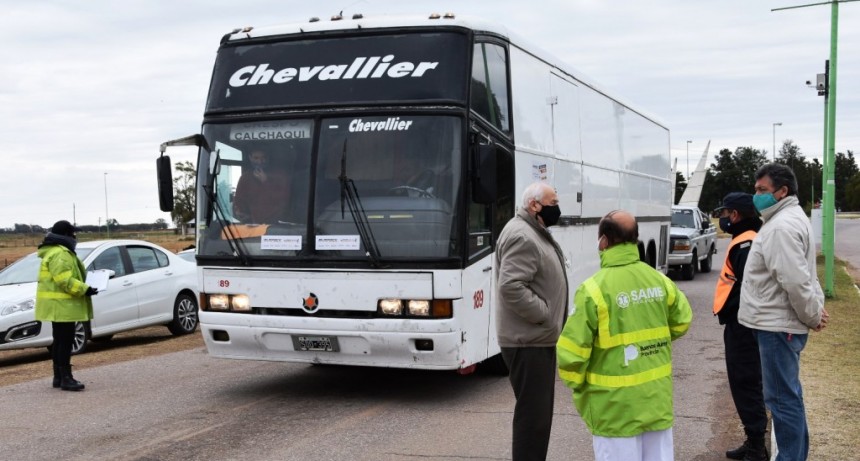 CONTINÚAN LOS CONTROLES EN EL ACCESO A LA CIUDAD