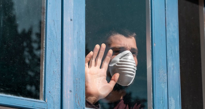 17 VECINOS ESTÁN EN AISLAMIENTO PREVENTIVO EN TRES LOMAS. LO INFORMO EL SECRETARIO DE SALUD.