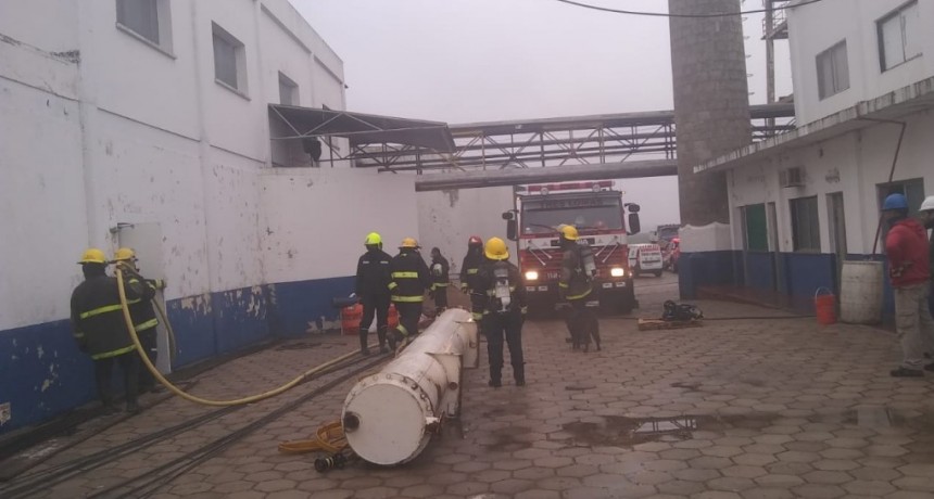 PRINCIPIO DE INCENDIO EN LA PLANTA FRIGORÍFICA. ACTUARON BOMBEROS VOLUNTARIOS.