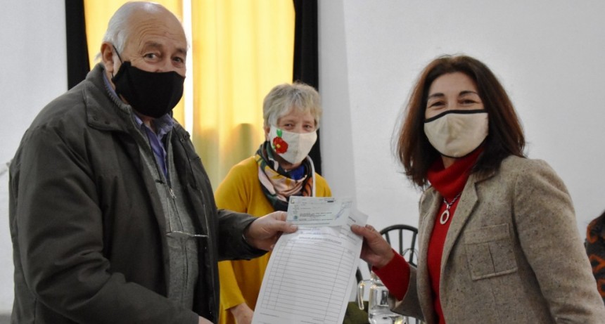 EL FOMUPIE REPARTIÓ MÁS DE $160.000 A INSTITUCIONES EDUCATIVAS DEL DISTRITO