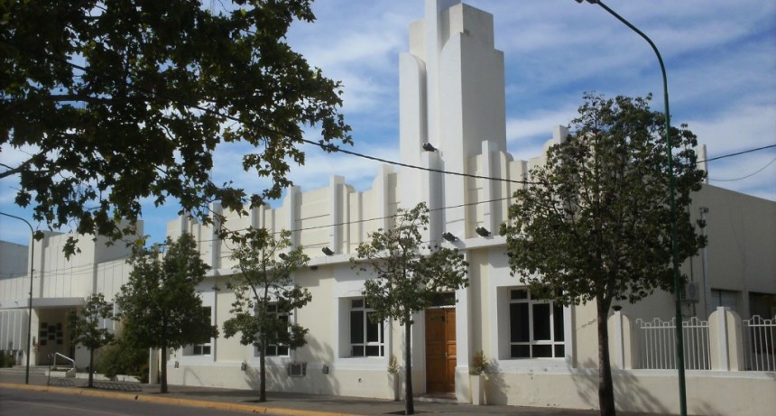 LOS EMPLEADOS MUNICIPALES YA CUENTAN CON EL SUELDO Y EL MEDIO AGUINALDO DEPOSITADOS