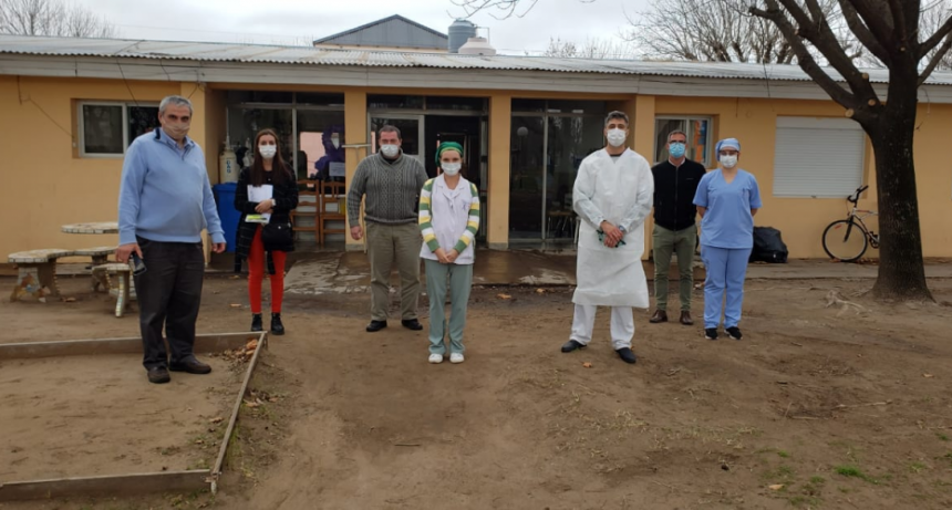 JORNADA DE VACUNACIÓN CONTRA COVID-19 EN EL HOGAR MUNICIPAL