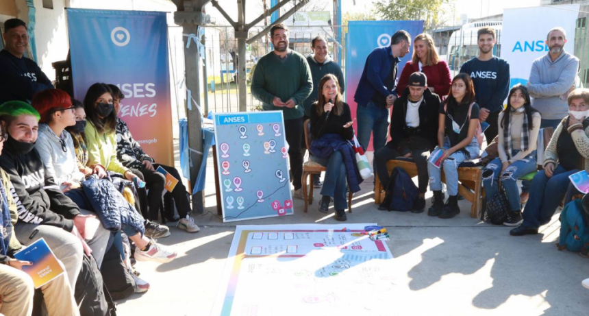 RAVERTA: “LAS BECAS PROGRESAR GARANTIZAN EL ACCESO IGUALITARIO A LA EDUCACIÓN”