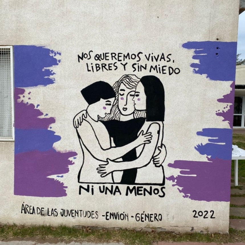 MURAL EN ALUSIÓN AL DÍA DE “NI UNA MENOS”