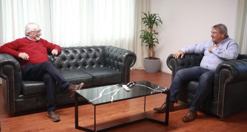 CARRERA SE REUNIÓ CON EL MINISTRO DE TRANSPORTE Y LLEGAN PROGRAMAS A TRES LOMAS