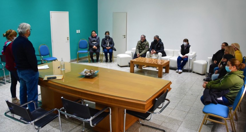 SE ENTREGARON NUEVAS BECAS PARA ESTUDIANTES TRESLOMENSES