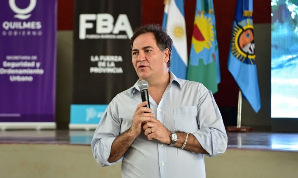 LLEGADA DEL MINISTRO DE SEGURIDAD DE LA PROVINCIA A TRES LOMAS